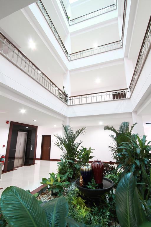 Pattara Place Chiang Mai Exterior photo