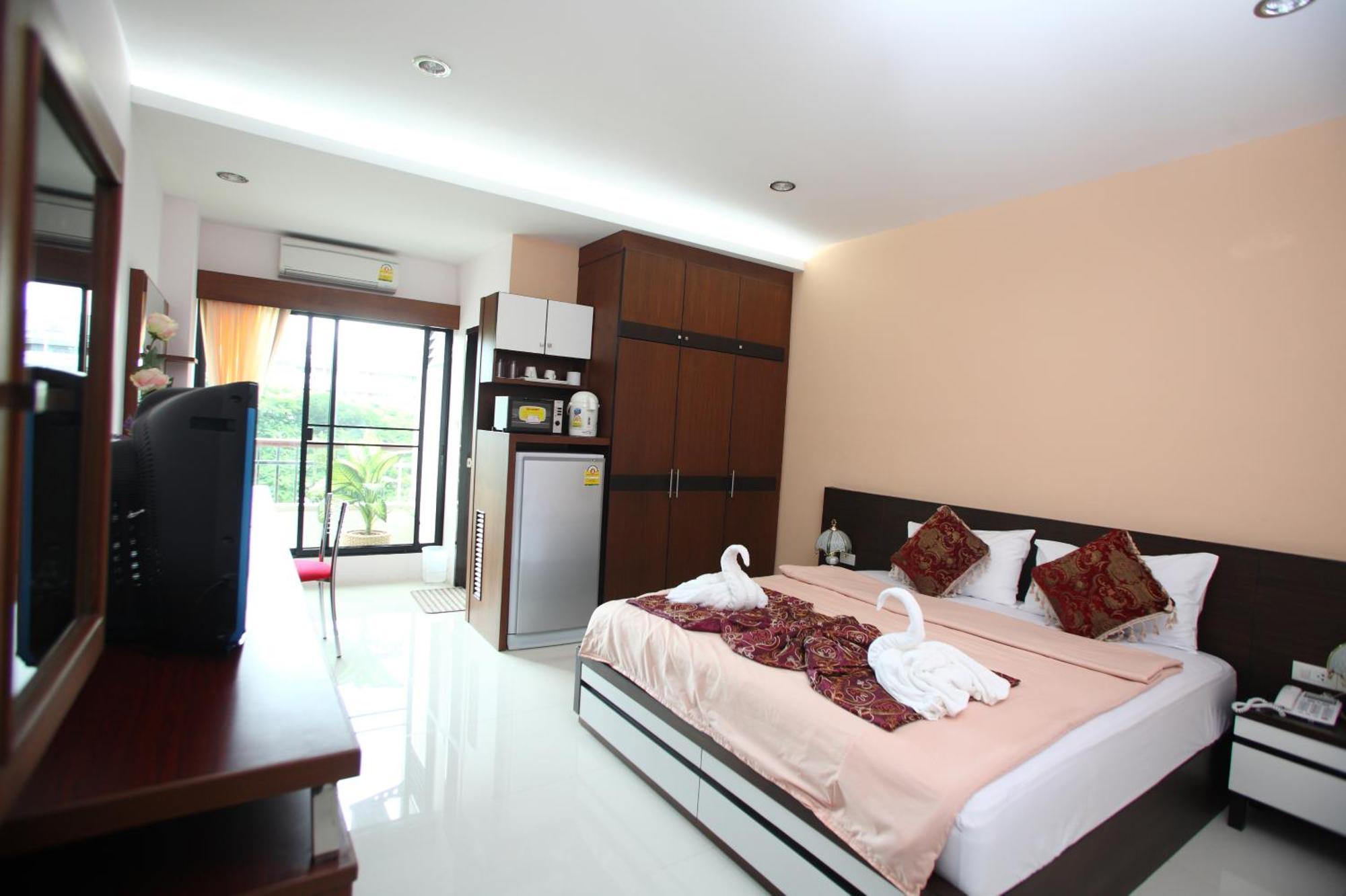Pattara Place Chiang Mai Exterior photo